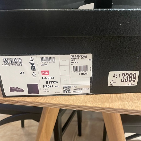 Chanel Navy Moccasin - Size 41 - Only worn once - Picture 5 of 9